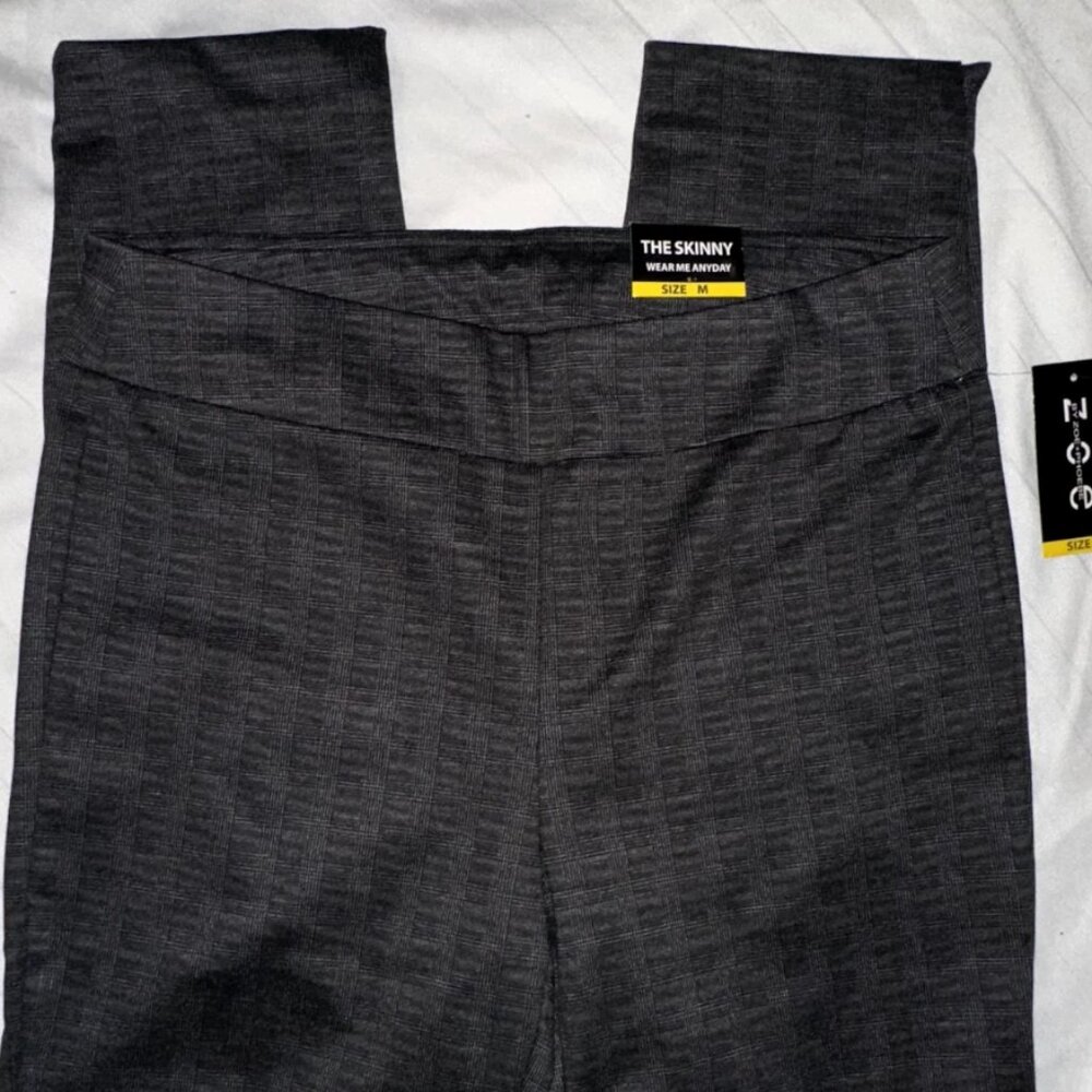 Zoe and Phoebe Business Casual Pants – Grey & Black – Size M (NWT)